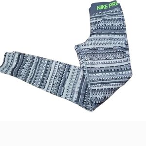 Nike Pro Black and White Patterned Leggings
